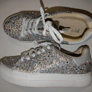 Betsy Johnson x David’s Bridal Rhinestone Glitter Sneakers – Size 9